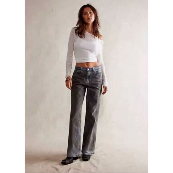 Free People We The Free Tinsley Baggy High Rise Jean Size 27 Short Dark Gray Rin - Picture 1 of 9